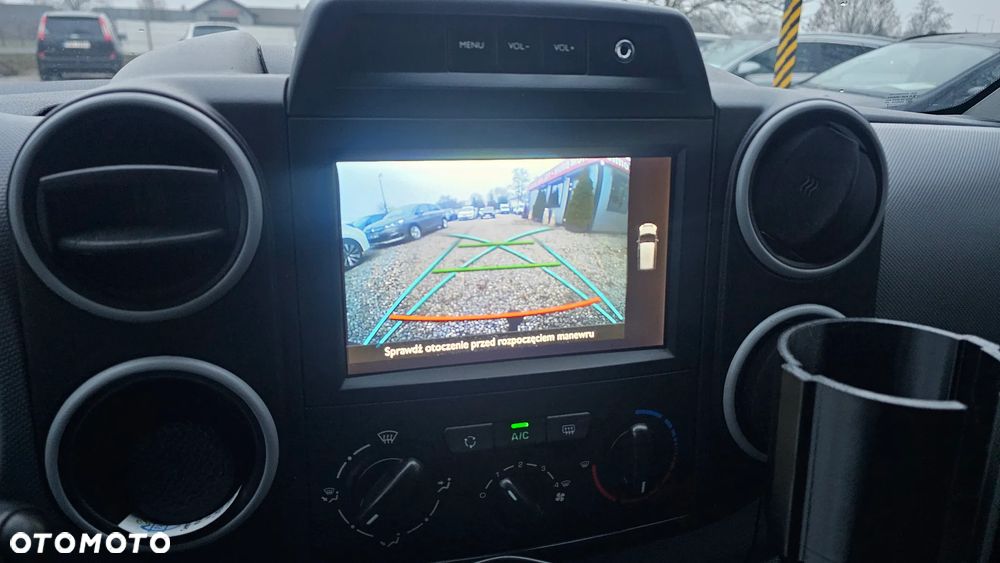 Citroën BERLINGO LONG - 22