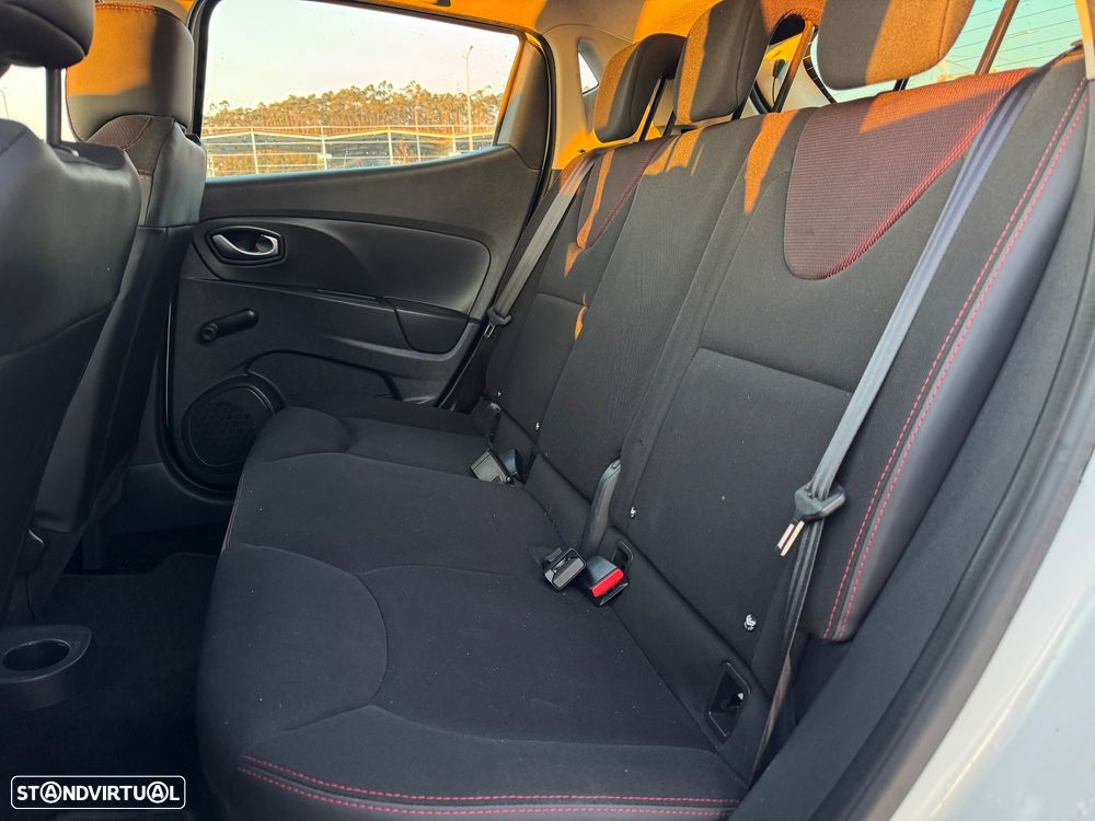 Renault Clio 1.5 dCi Zen - 9