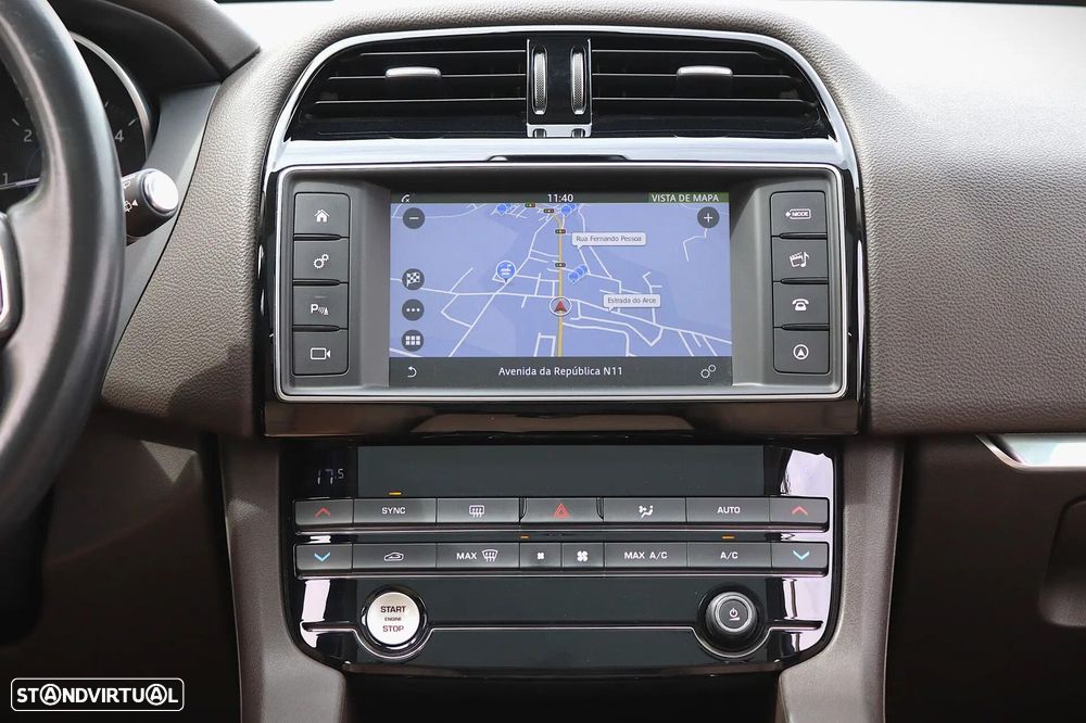 Jaguar F-Pace 20d Aut. Prestige - 23