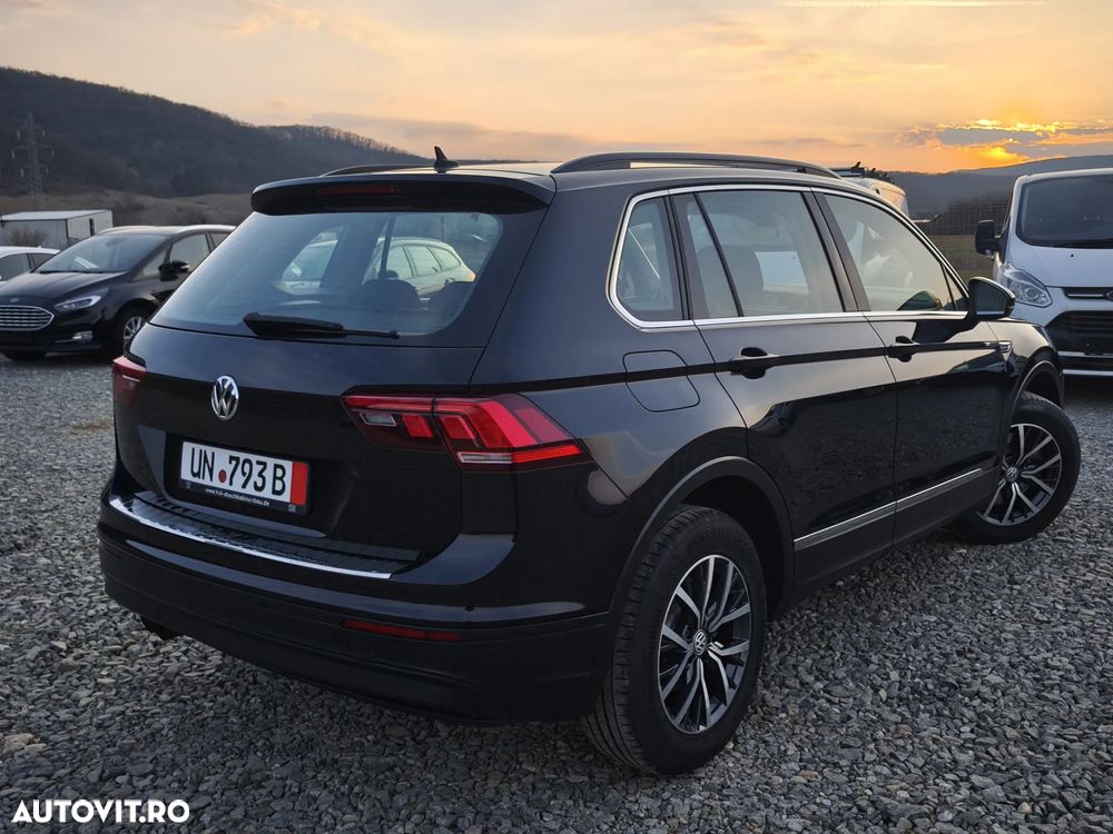 Volkswagen Tiguan 2.0 TDI SCR 4MOTION (BlueMotion Techn.) DSG Comfortline - 12