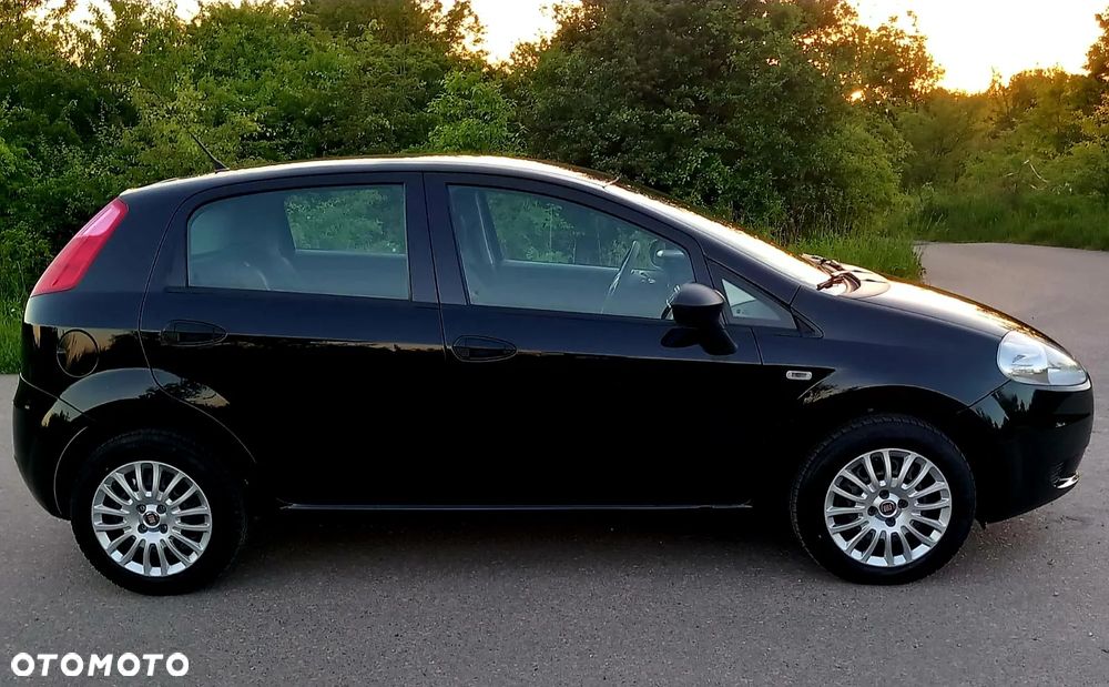 Fiat Grande Punto Actual 1.2 8V Estiva - 10