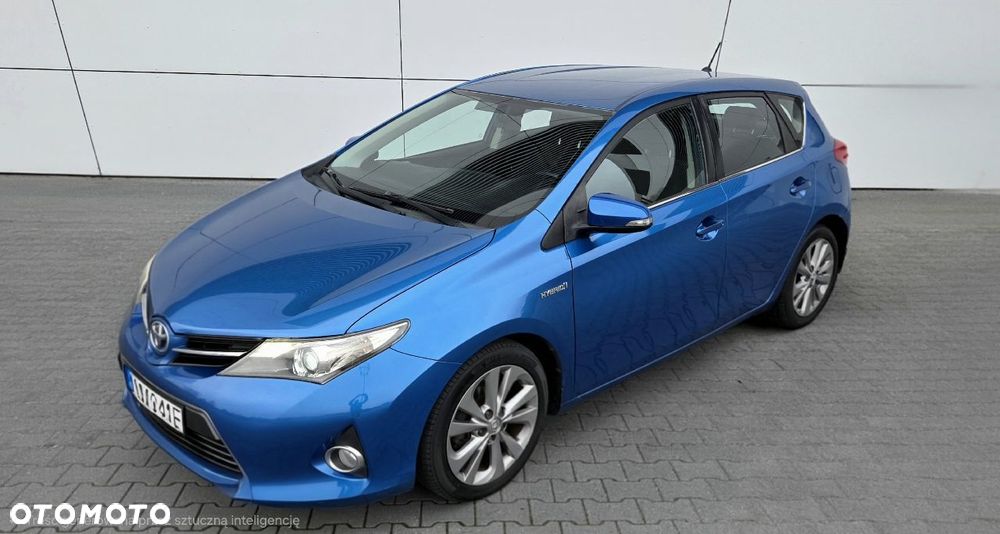 Toyota Auris 2013 photo 4