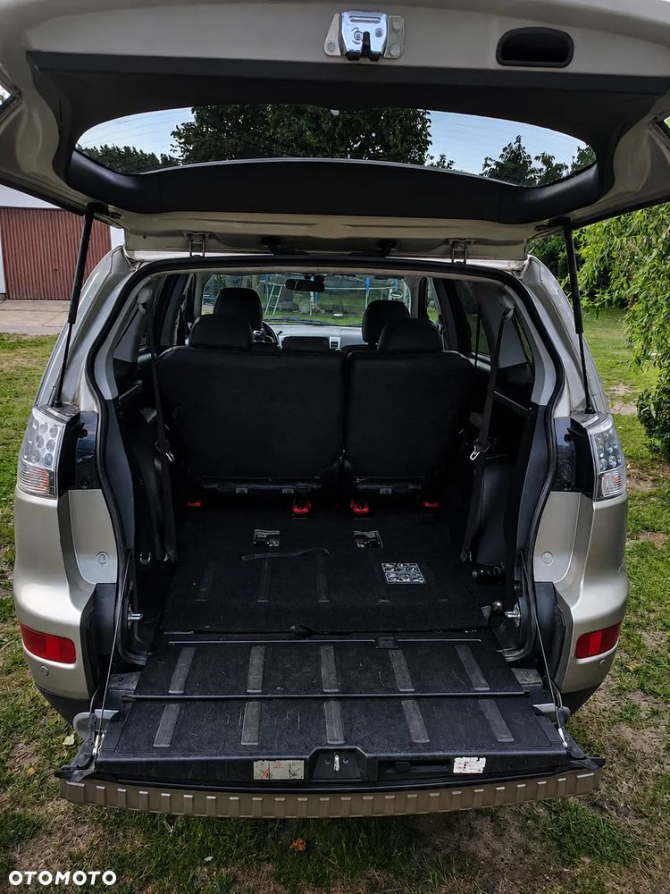 Mitsubishi Outlander 2.2 DID Instyle - 7