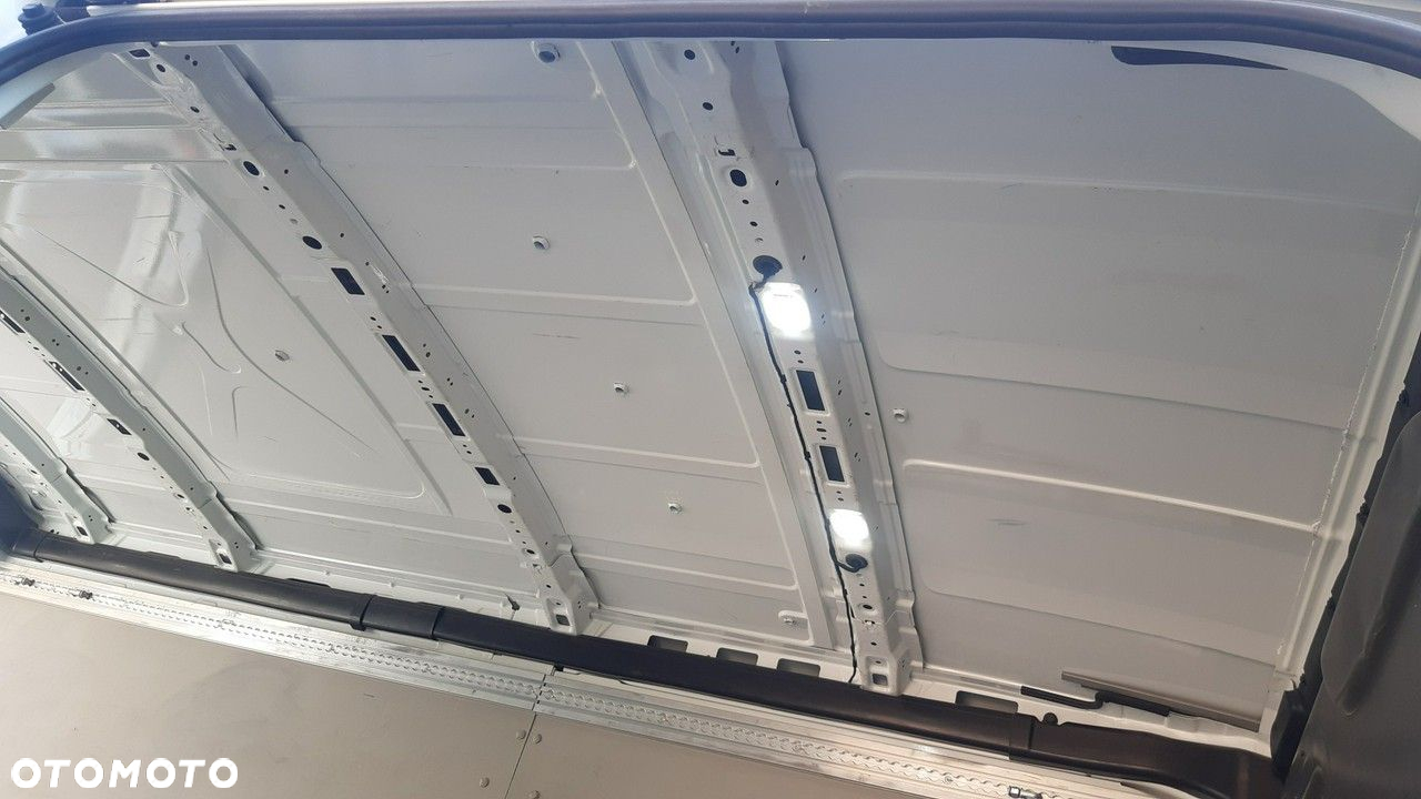 Ford Transit - 20