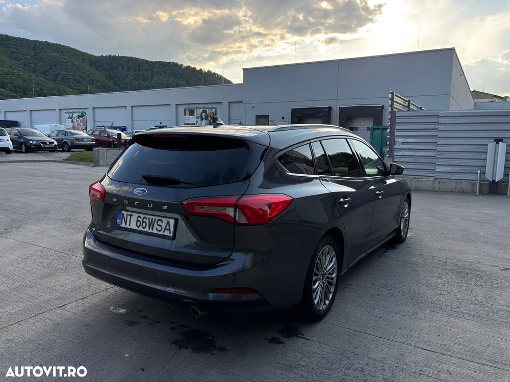 Ford Focus 1.5 EcoBlue Active - 4