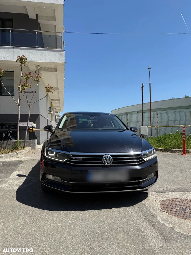 Volkswagen Passat - 14