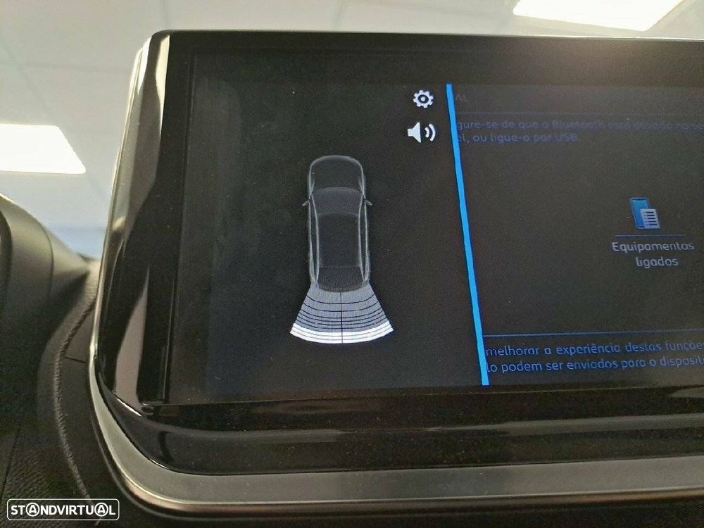 Peugeot 2008 1.2 PureTech Style - 24