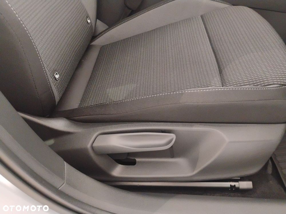 Skoda Octavia 1.5 TSI mHEV Selection DSG - 18