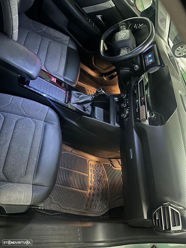 Citroën C4 X - 5