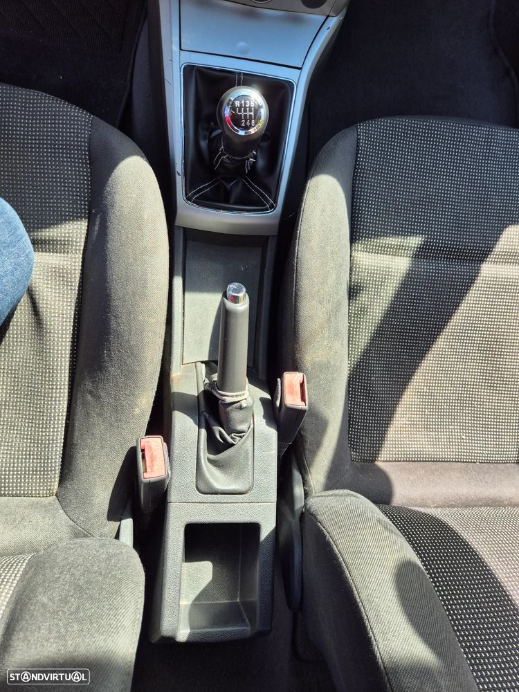 Opel Astra GTC 1.3 CDTI - 10