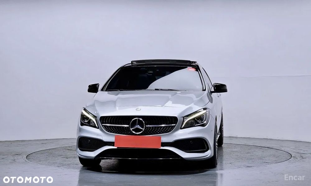 Mercedes-Benz CLA 250 4Matic 7G-DCT Sport - 4