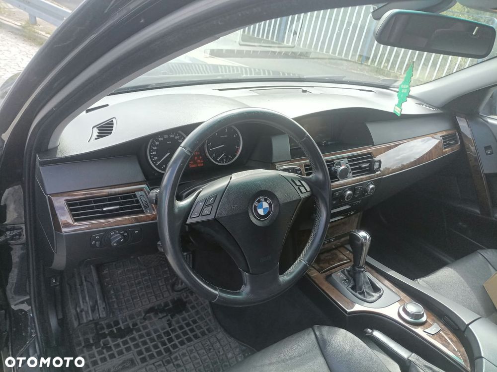 BMW Seria 5 530d - 14