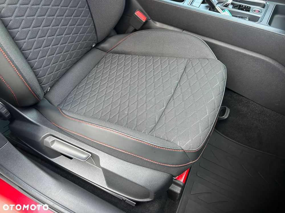Seat Leon 1.5 eTSI FR DSG - 19