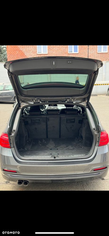 BMW Seria 3 320d Sport Line - 6