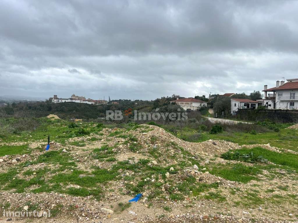 Terreno com Projeto com vista sobre a cidade de Tomar - Grande imagem: 3/18