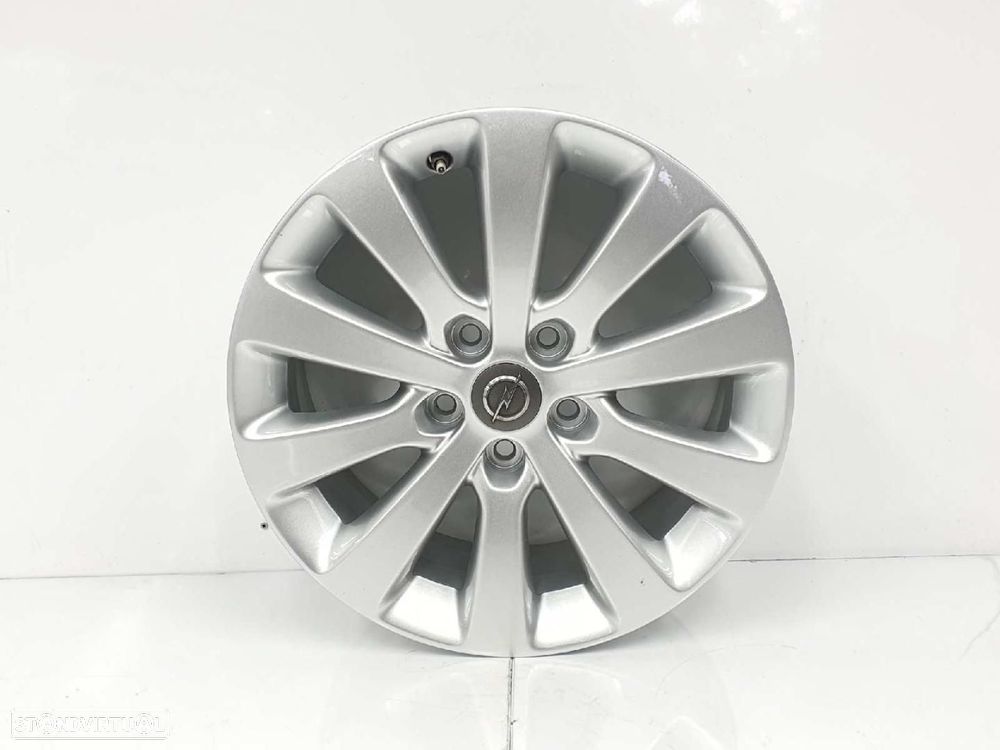 PNEU OPEL ZAFIRA C - 1