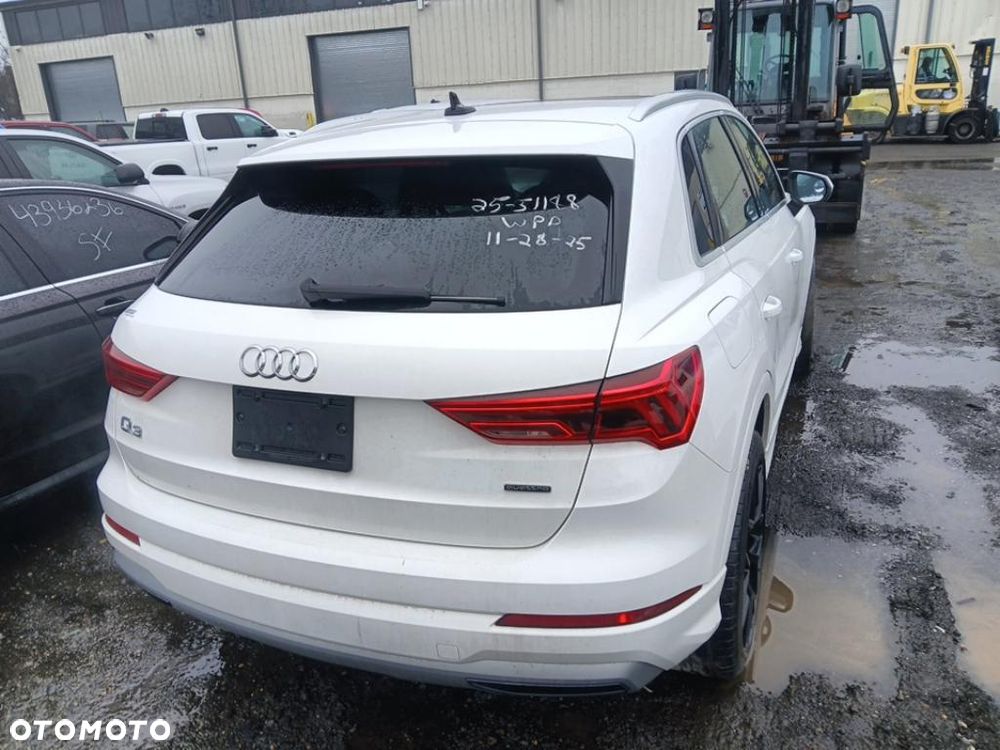Audi Q3 - 3