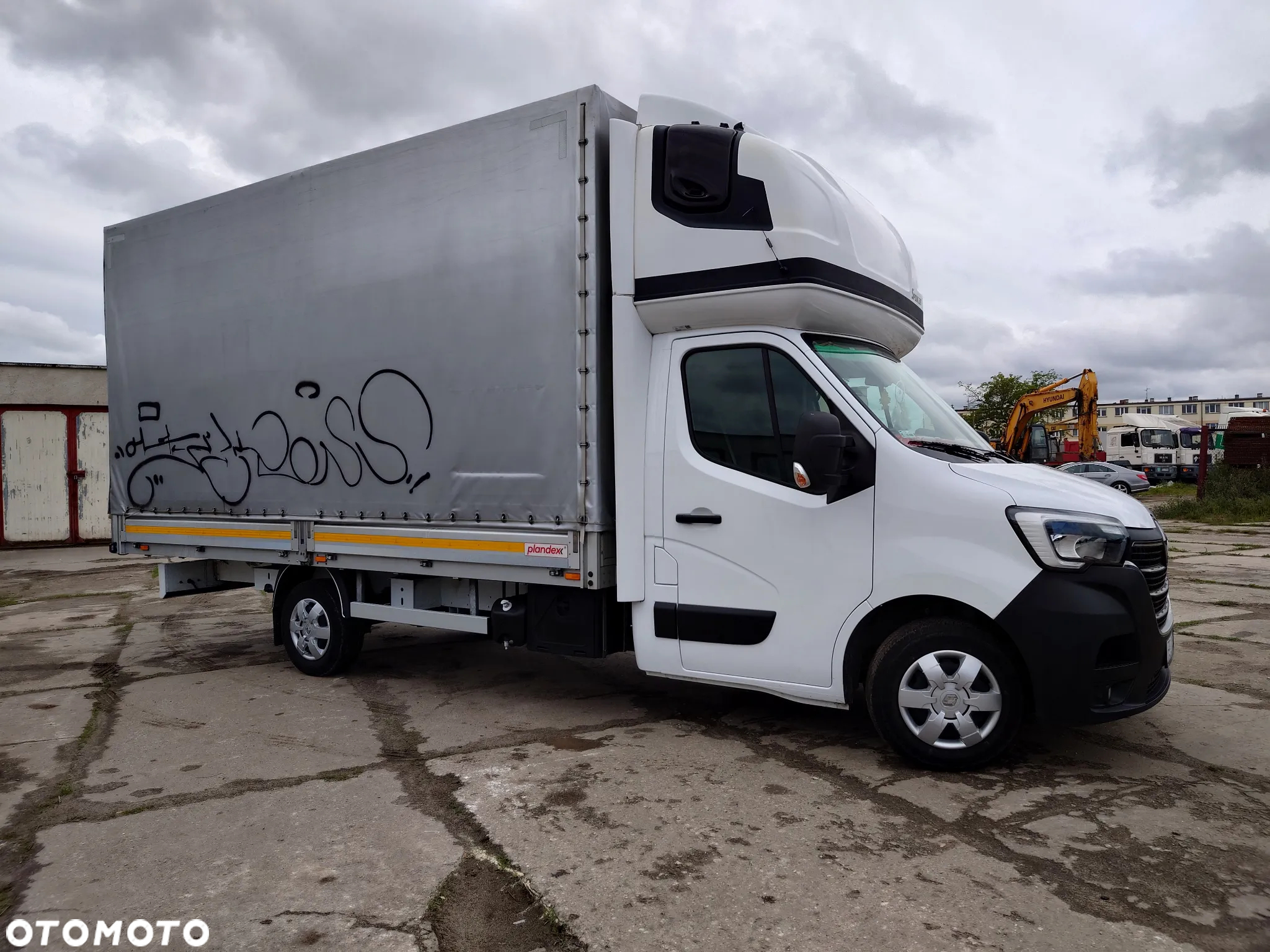 Renault Master - 3