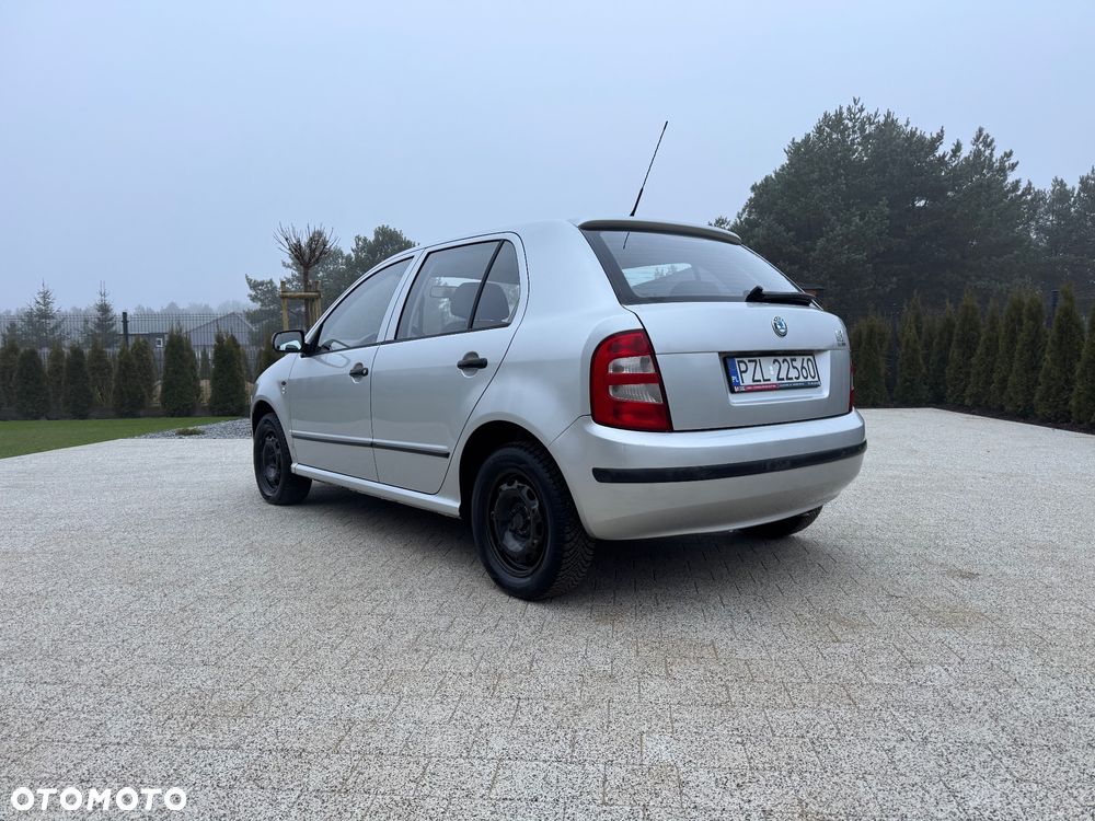 Skoda Fabia 1.2 HTP Classic - 4