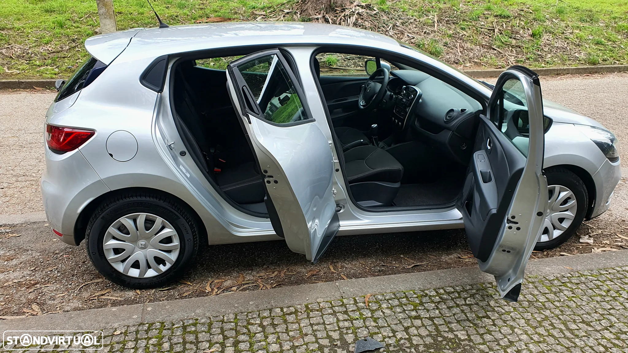 Renault Clio 1.5 dCi Zen - 20