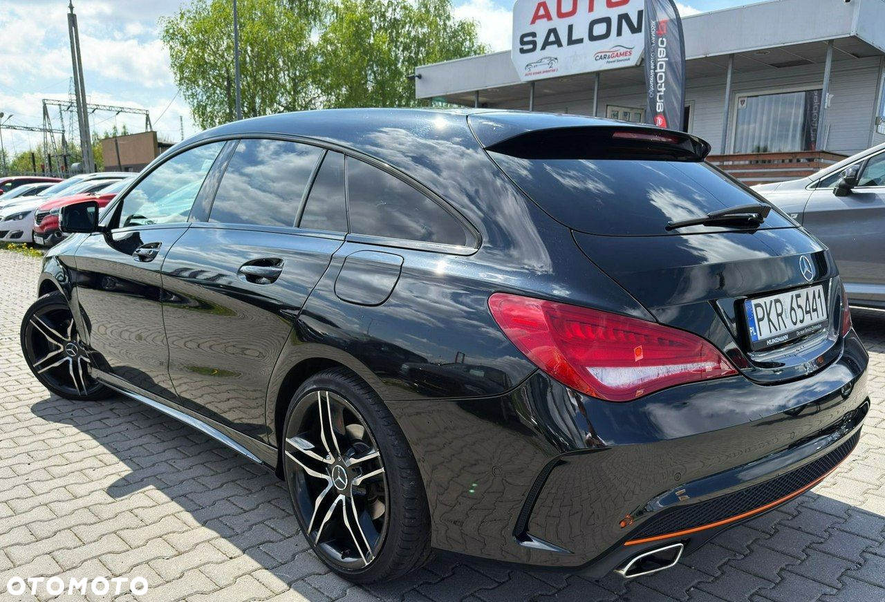 Mercedes-Benz CLA Shooting Brake 220 (CDI) d 4Matic 7G-DCT Orange Art Edition - 4