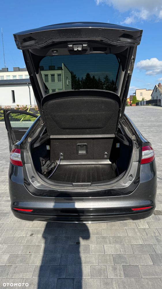 Ford Mondeo 2.0 TDCi Titanium PowerShift - 6