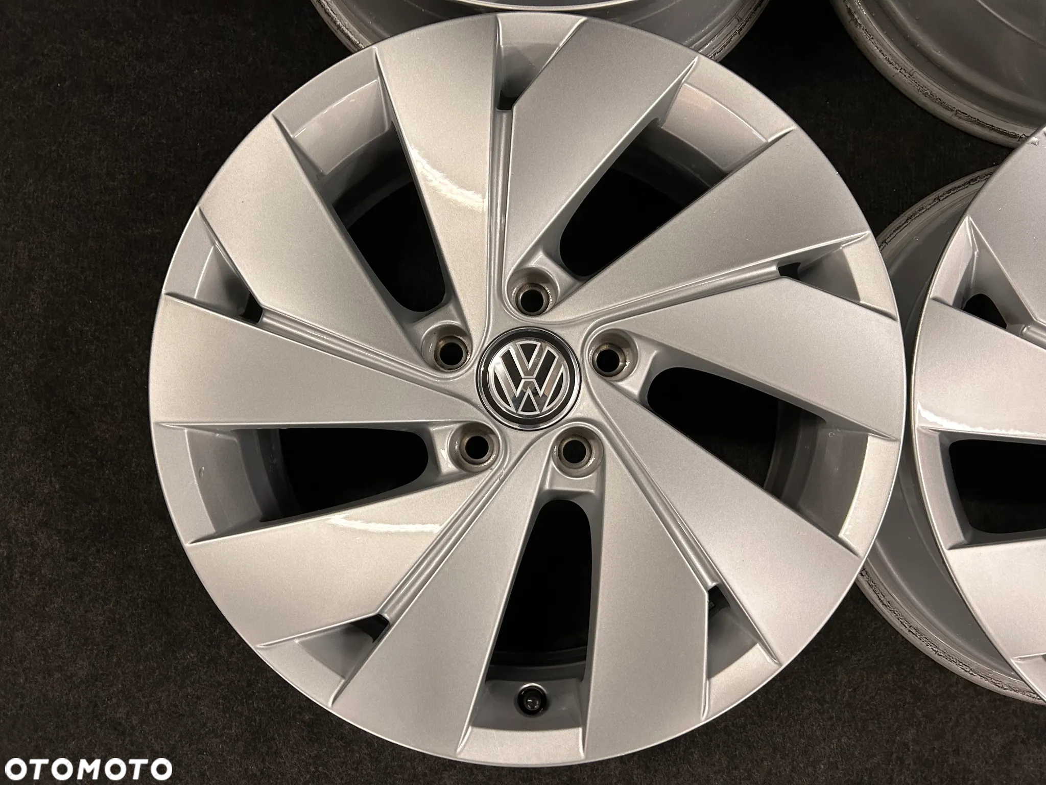 Alufelgi VW Golf 8, 7, Touran, Caddy, Sportsvan, Skoda Octavia III, IV 17 cali 5x112 4szt. Ładne! - 6