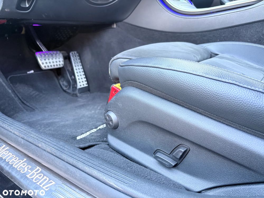 Mercedes-Benz Klasa E - 10