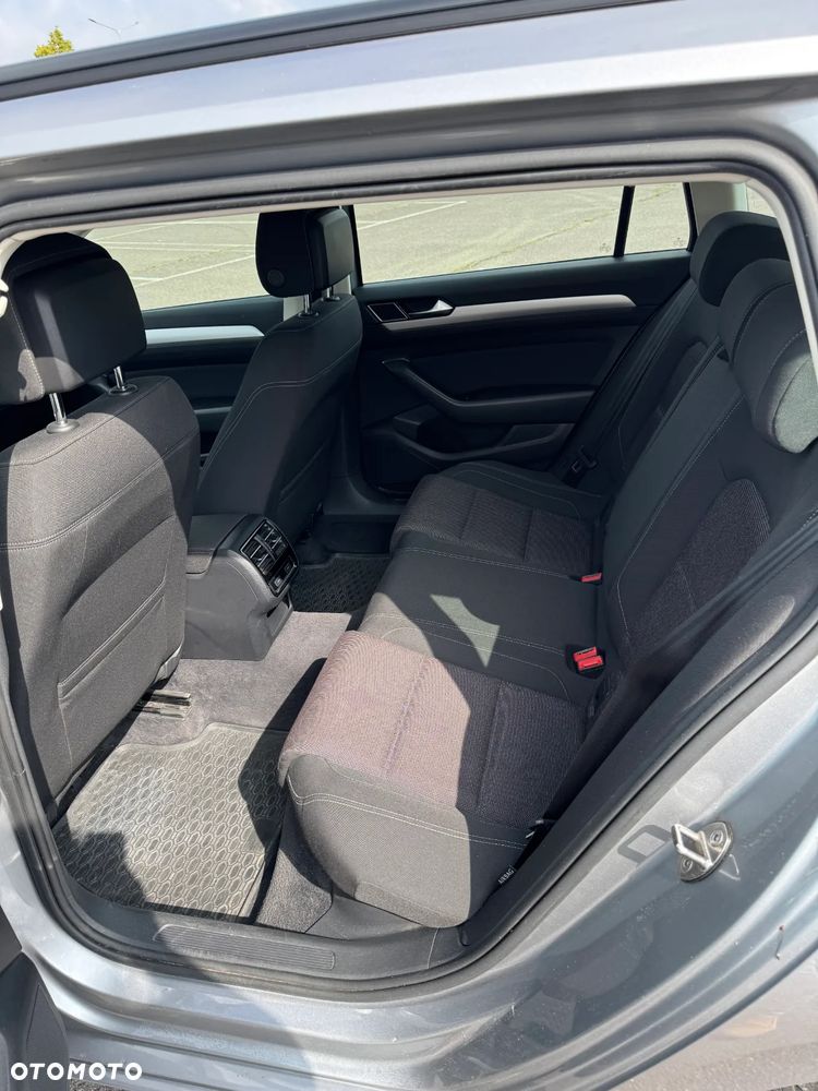 Volkswagen Passat Variant 1.8 TSI BMT Highline DSG - 10