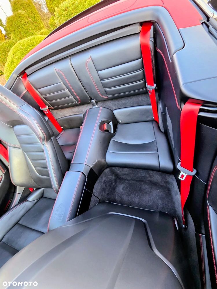 Porsche 911 Carrera 4S - 23