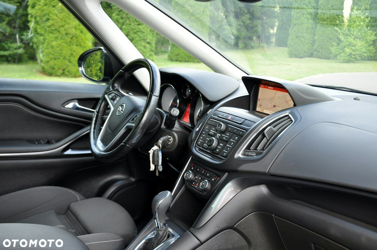 Opel Zafira - 18