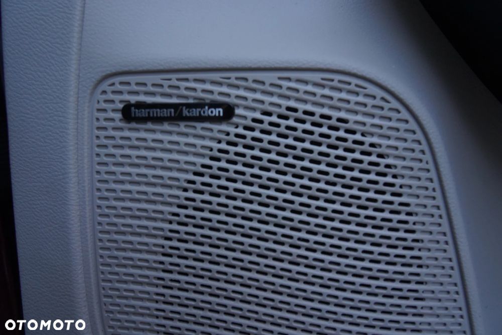 Chrysler Pacifica - 22