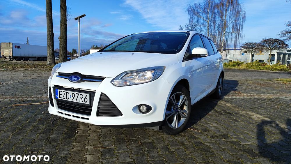 Ford Focus 1.6 Ambiente - 1
