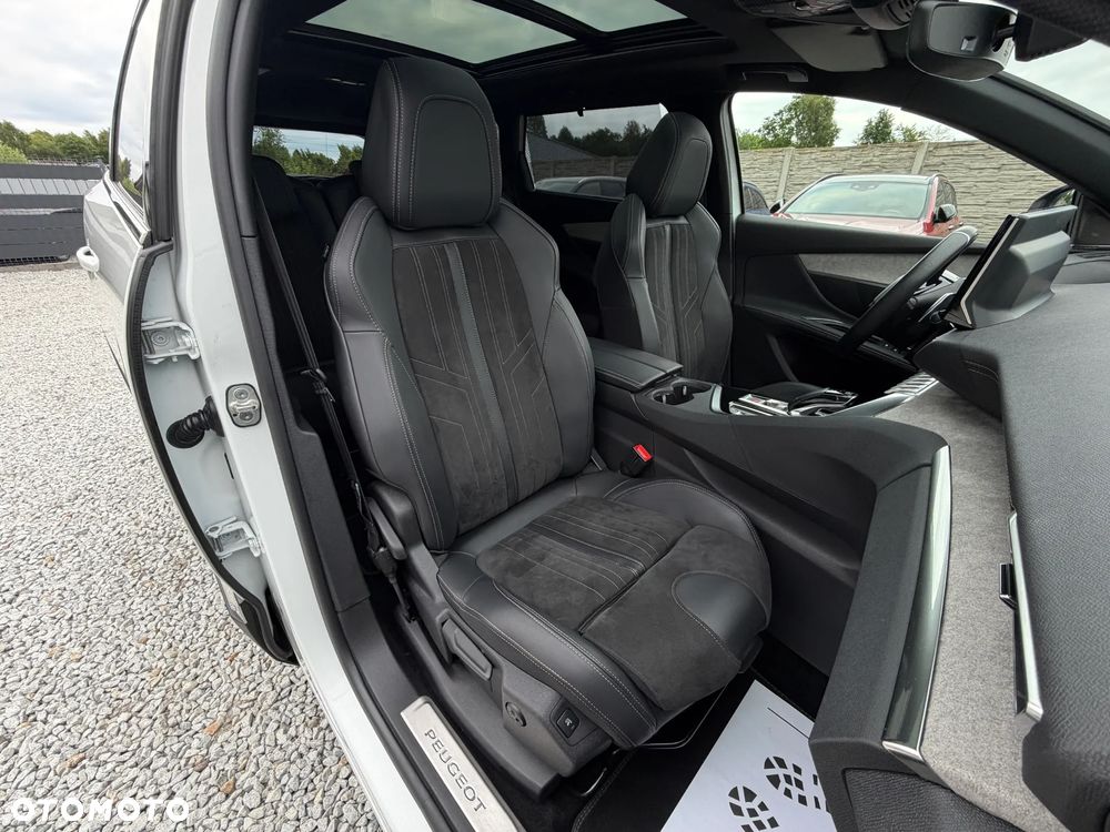 Peugeot 5008 PureTech 180 EAT8 Stop & Start GT - 33