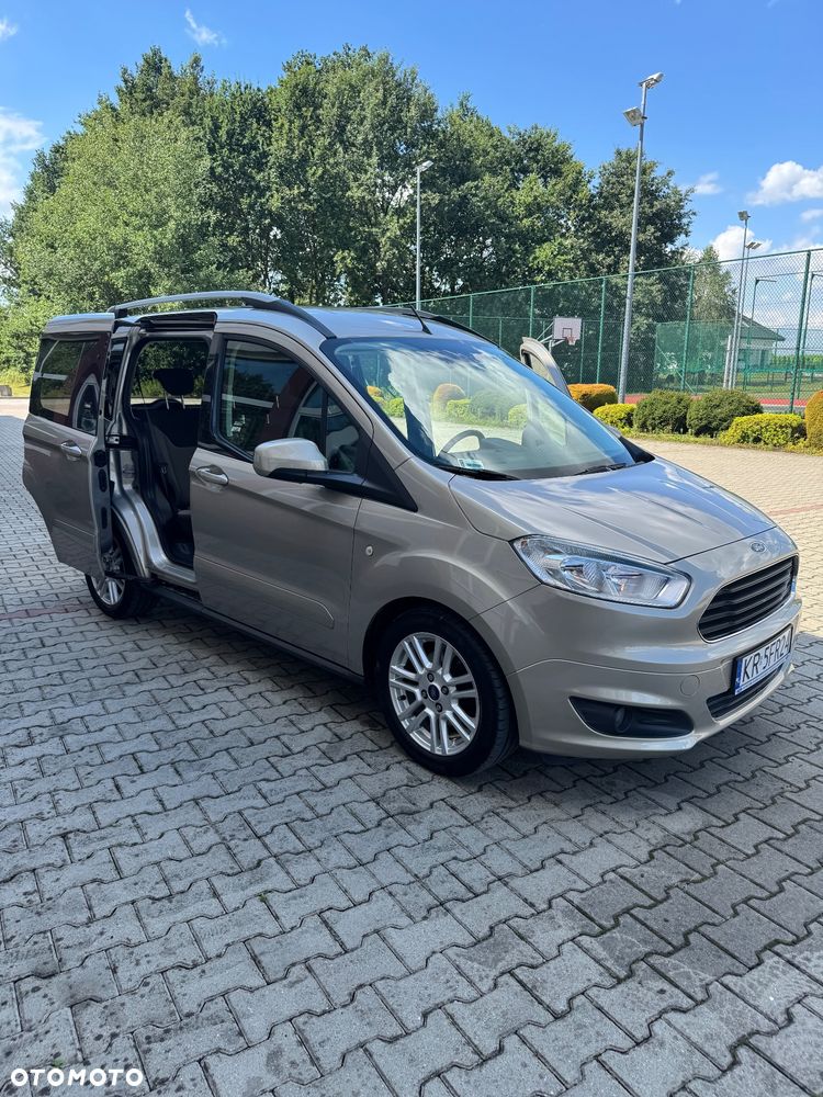 Ford Tourneo Courier 1.0 EcoBoost Titanium - 8