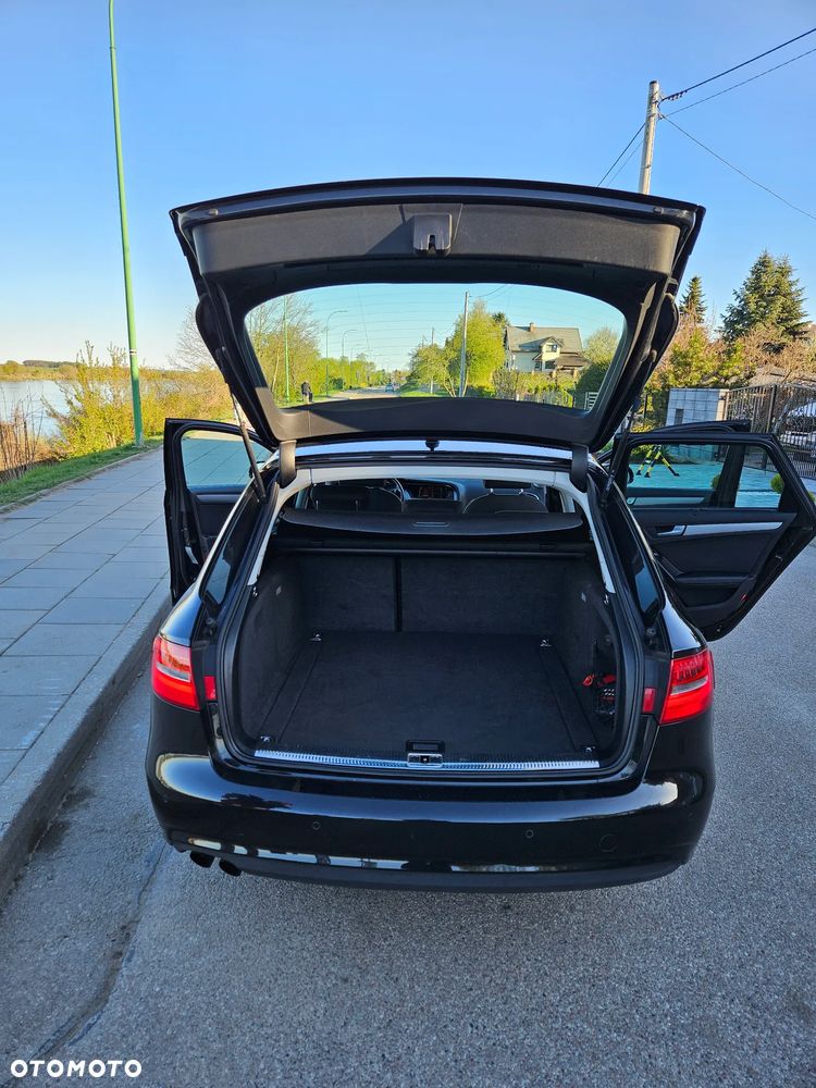 Audi A4 Avant 2.0 TDI DPF Ambiente - 4