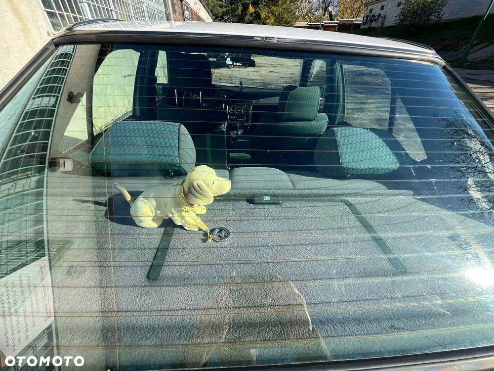 Mercedes-Benz W201 (190) - 14