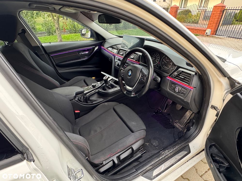 BMW Seria 3 318d Sport Line - 7