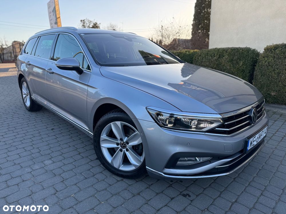 Volkswagen Passat Variant 2.0 TDI EVO Elegance DSG - 3