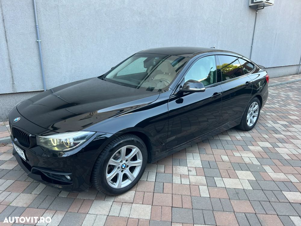 BMW Seria 3 320d xDrive AT - 12