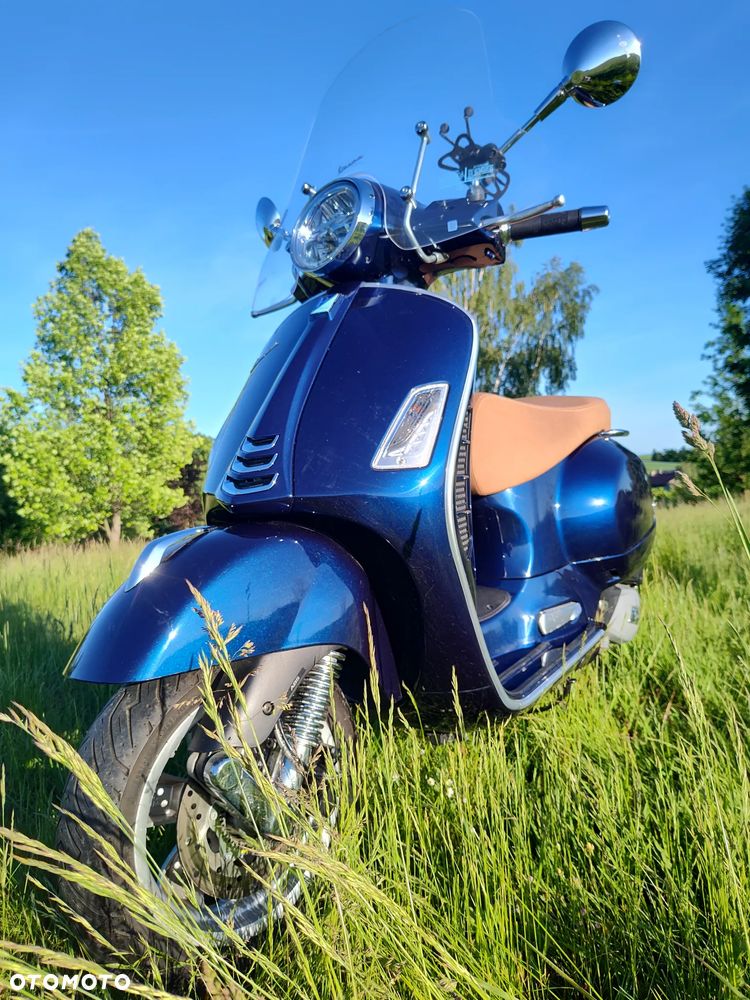 Piaggio Vespa - 1