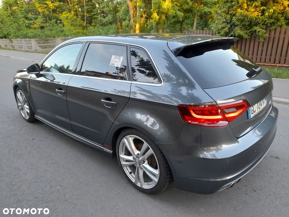 Audi A3 Sportback - 3