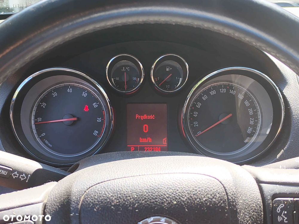 Opel Insignia 2.0 Turbo 4x4 Edition - 6