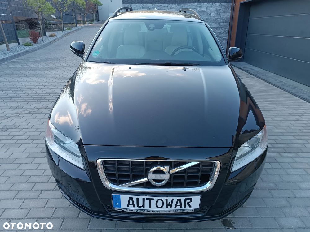 Volvo V70 D2 Edition - 8