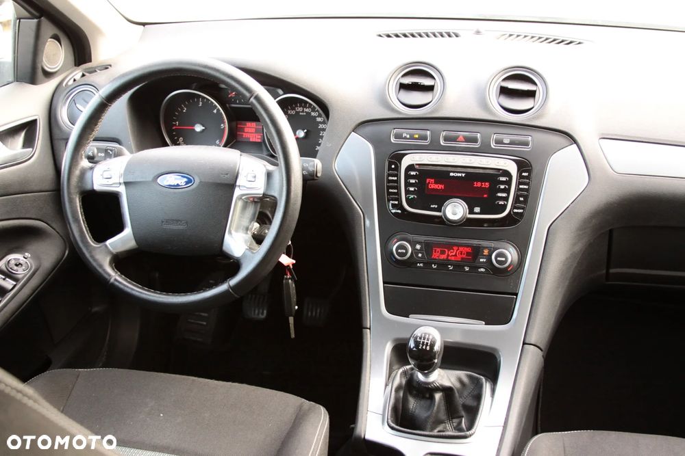 Ford Mondeo 2.0 TDCi Business Edition - 14