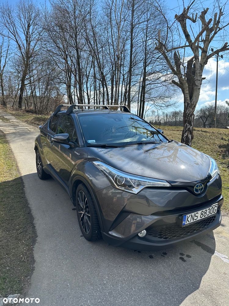 Toyota C-HR 1.8 Hybrid Prestige - 1