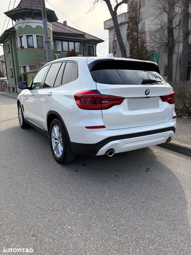 BMW X3 xDrive20d AT Advantage - 5