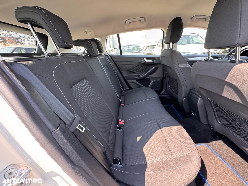 Ford Focus 1.5 EcoBlue Active - 19