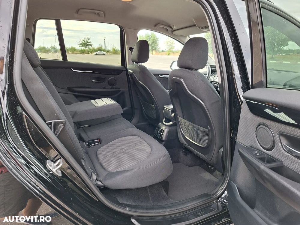 BMW Seria 2 218i Advantage - 10