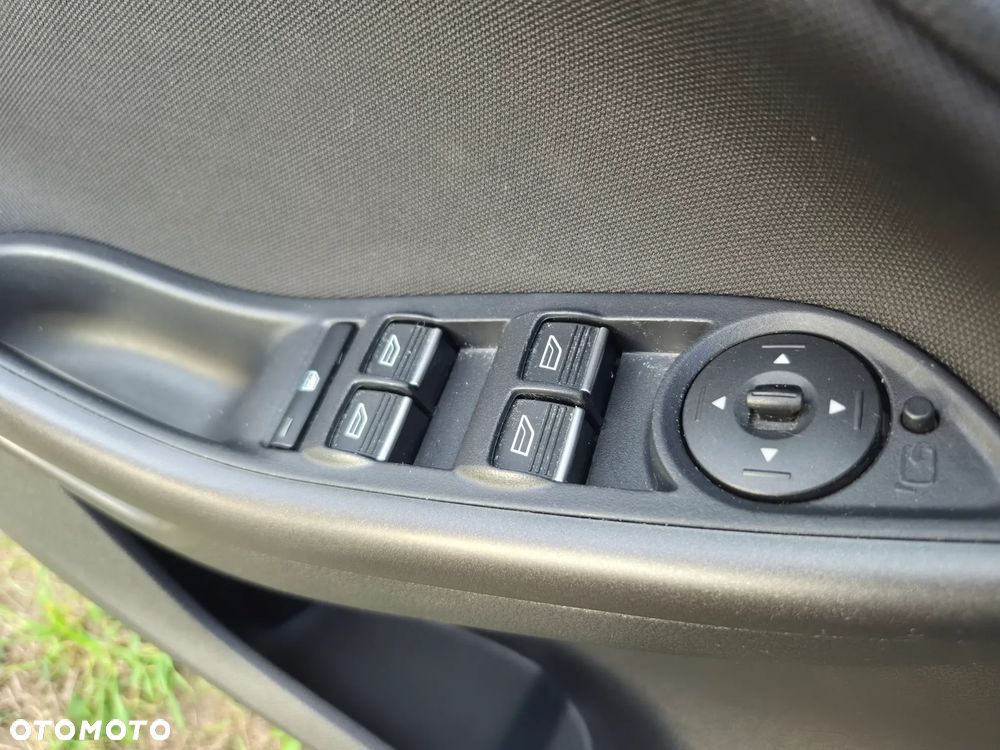 Ford Focus 1.5 TDCi DPF Start-Stopp-System Business - 13